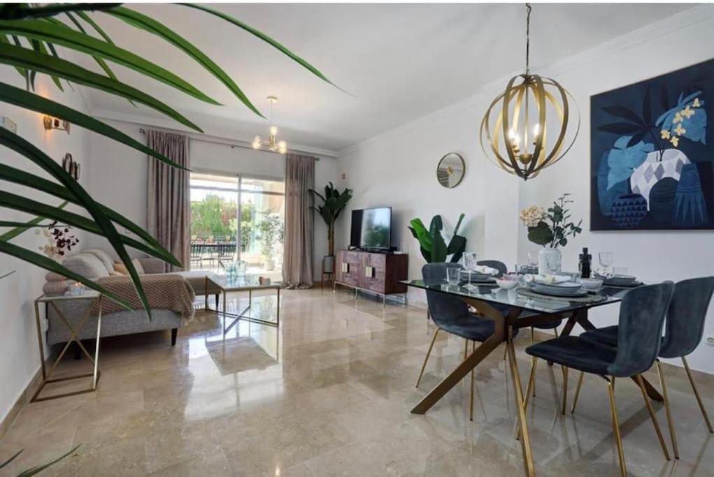 דירות מארבלה Aloha Gardens In Puerto Banus מראה חיצוני תמונה